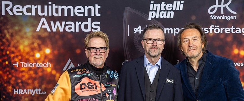 Fredrik Blom fick ta emot priset som Årets Rekryterare i Sverigen under Recruitment Awards 2026.