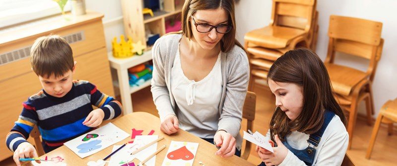 Fritidshem erbjuds till alla barn mellan 6-13 år.