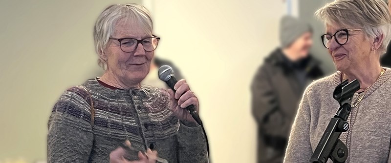 Vice ordförande Britta Lysholm fick äran att klippa bandet.