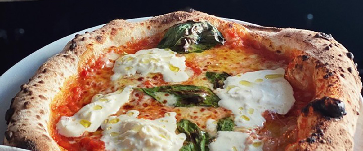Stenugnsbakad pizza - yammi!