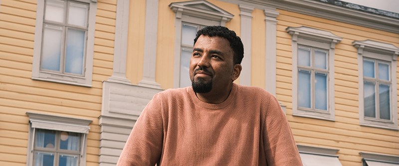 Musikern och filmskaparen Omer Khedr är Piteås fjärde fristadsmusiker sedan kommunen blev medlem i ICORN 2016.