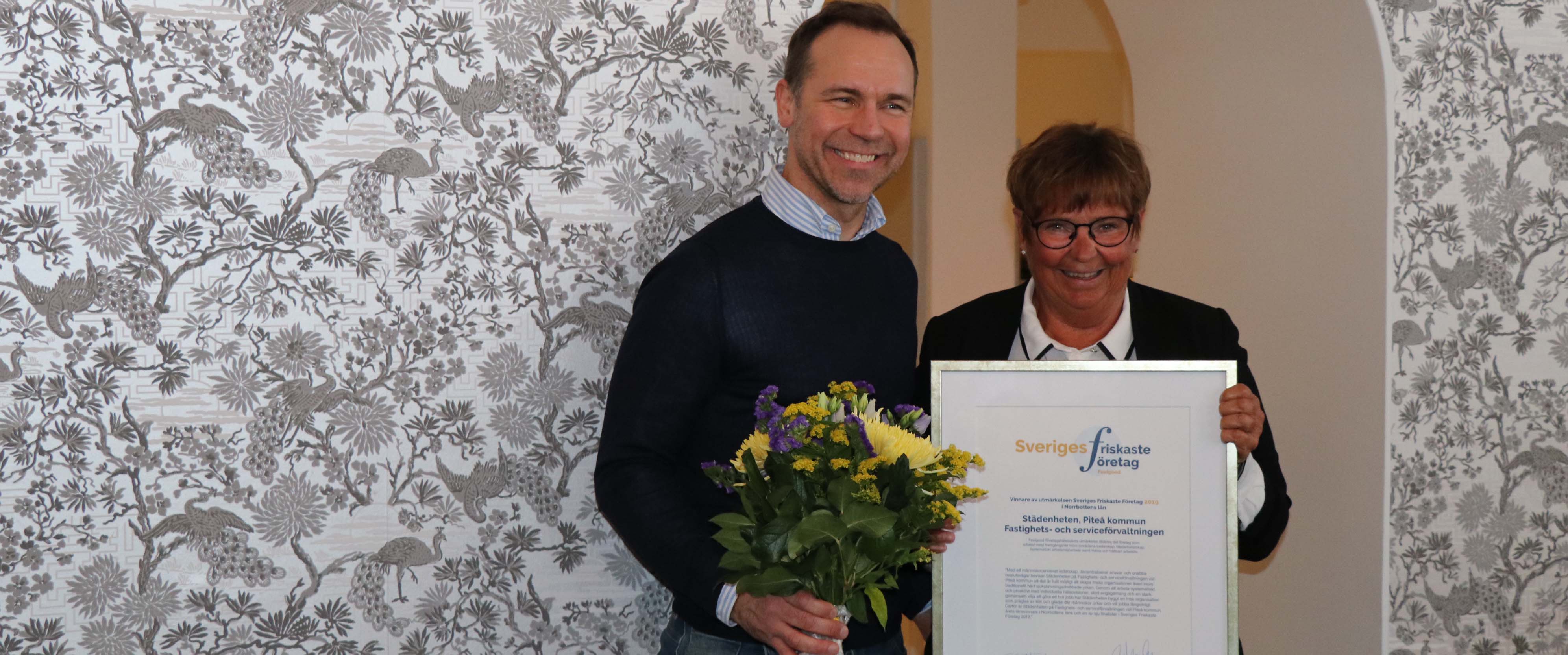 Margareta Lundgren, städenheten tog emot priset för Norrbottens friskaste företag