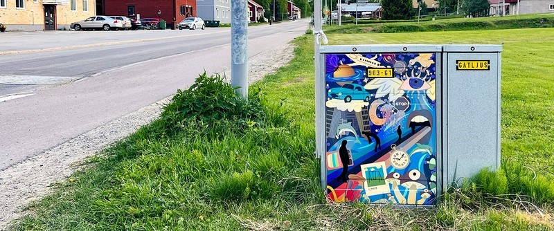 Konst på elskåp i Hortlax av Lova Nilsson