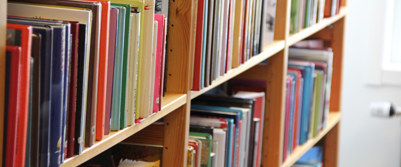 Böcker på bibliotek
