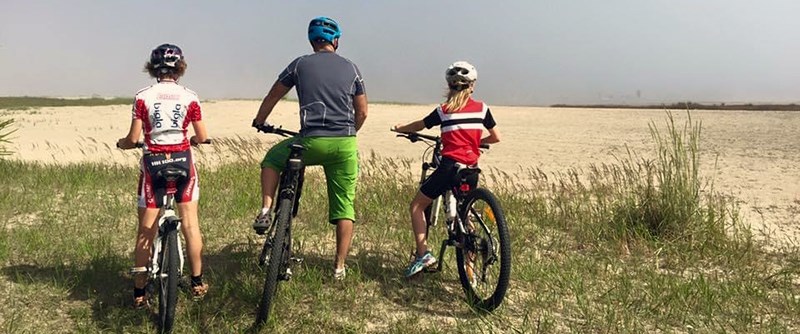 Det finns gott om leder och stigar för cykling i Piteå.