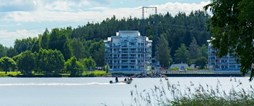I Piteå får man mer pengar över till livskvalitet, tack vare låga driftkostnader för både lägenheter och egna hem. 