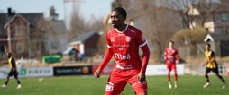 Augustin Muyenga spelare i PIF.