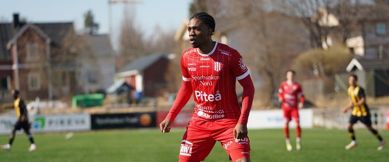 Augustin Muyenga spelare i PIF.